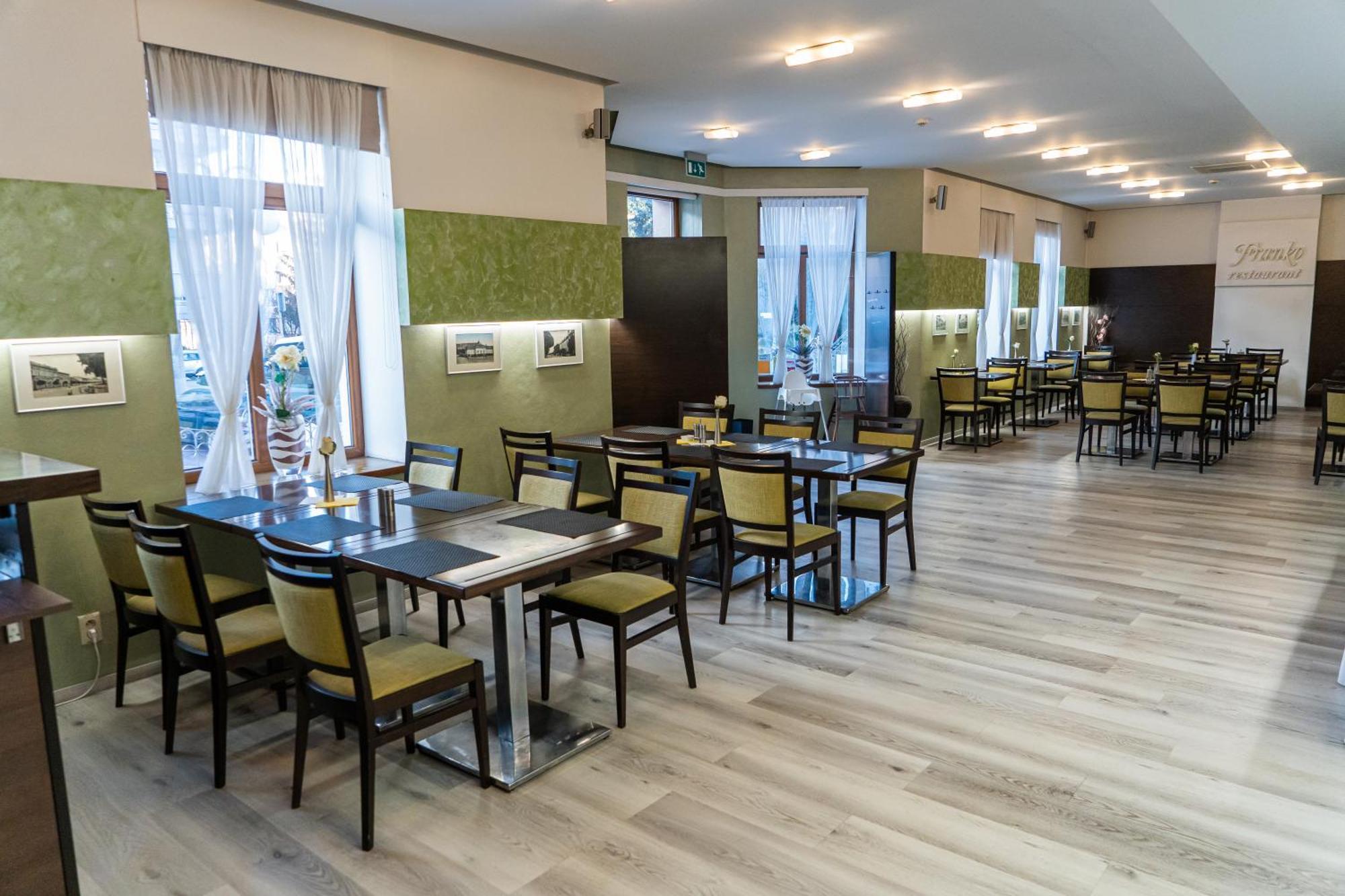Franko Hotel Зволен Екстер'єр фото